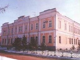 Здание по улице Тарской