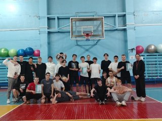 Соревнования по баскетболу на 1 курсе