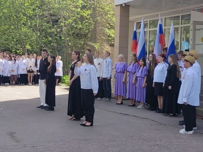 Помним. Гордимся. Чтим: День Победы в Омском областном медицинском колледже. 6