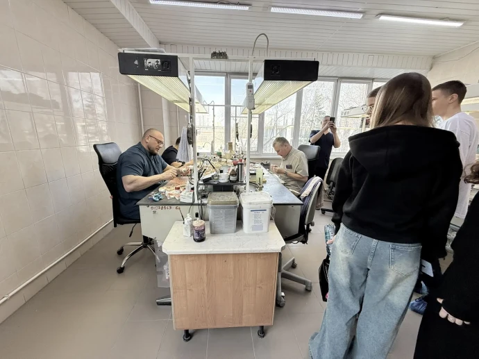 Экскурсия для школьников в Городской клинической стоматологической поликлиники № 1 0