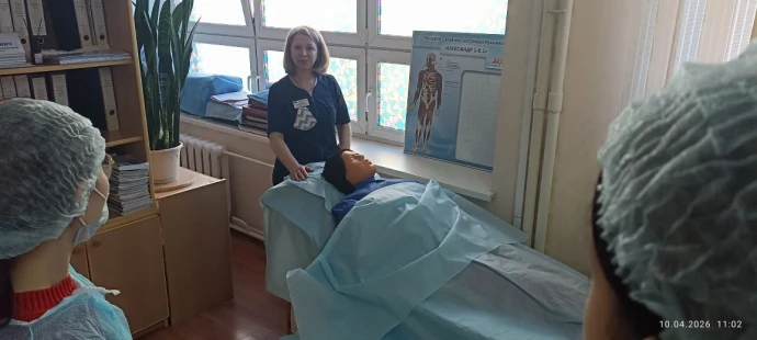 Экскурсия будущих абитуриентов в БСМП № 1 0