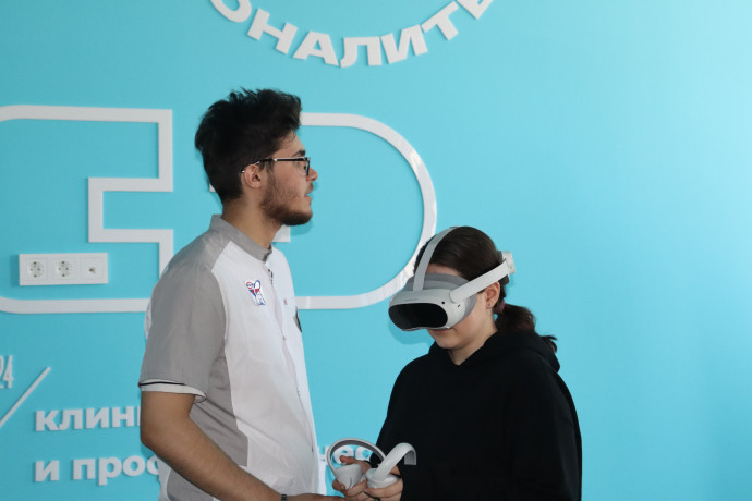 Единый день открытых дверей в Омском областном медицинском колледже 3